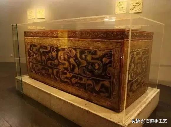 国家*物文**局说，这64件国宝永久禁止出国展览