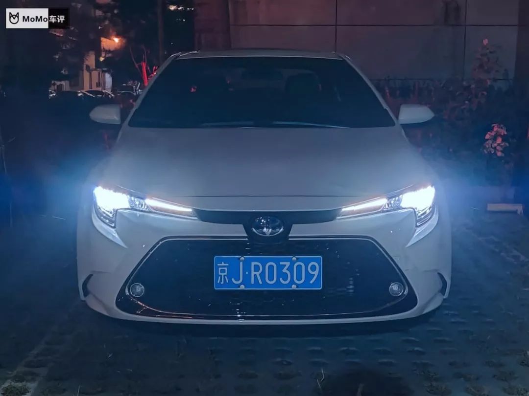 试驾全新广汽丰田雷凌双擎运动版,赛车手试驾评测广汽丰田雷凌双擎