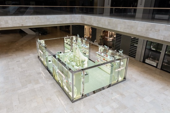 burberry南京德基店,burberry限时精品店