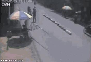 虽然她是在鄙视，不过我突然有了个大胆的想法