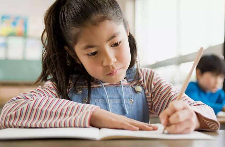 孩子字太丑小妙招,女儿写字太丑怎么纠正