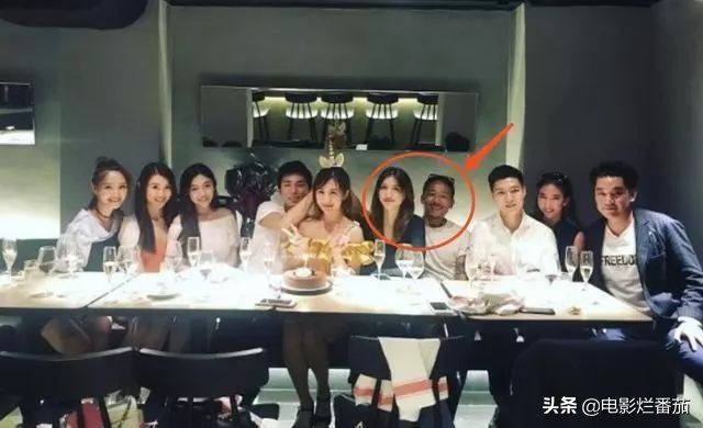 吴千语林峰分手后同台采访,情断一剑林峰