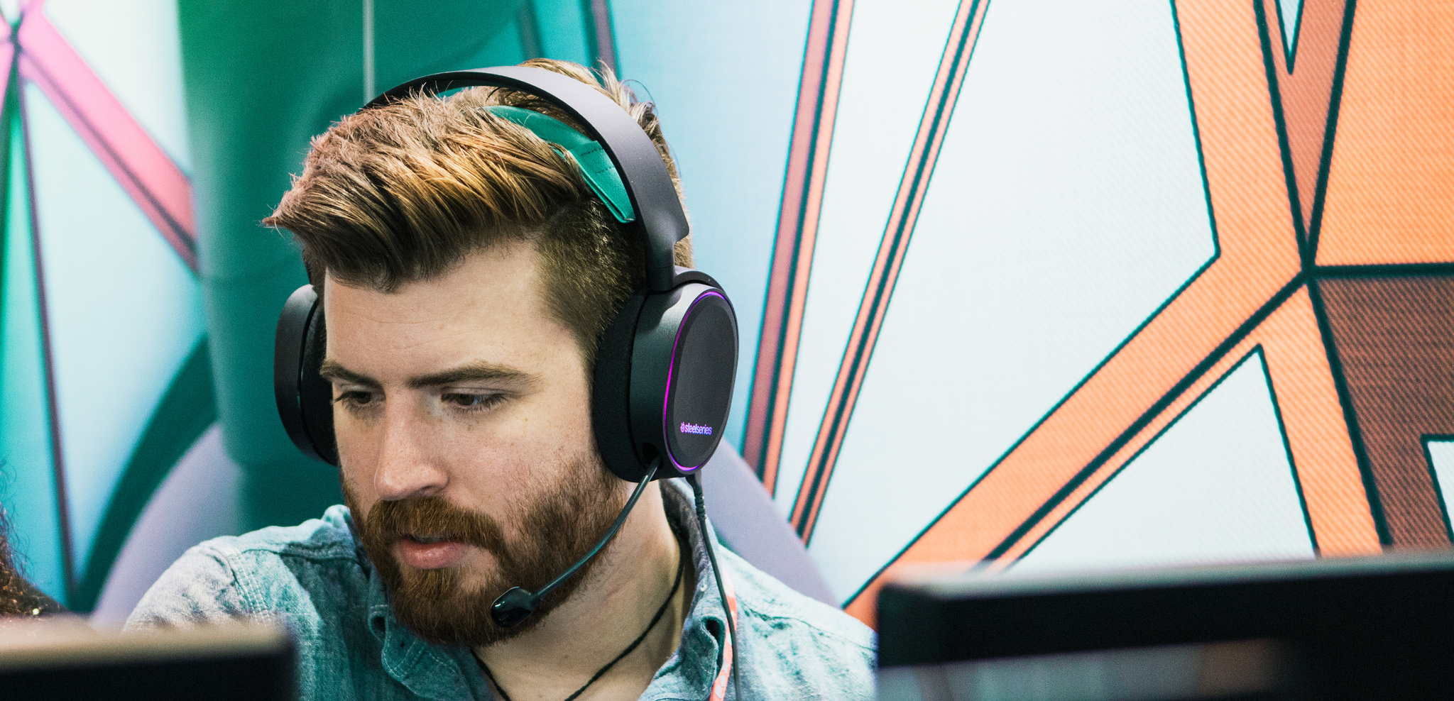 寒冰5耳机是无线吗,寒冰5耳机怎么关掉呼吸灯