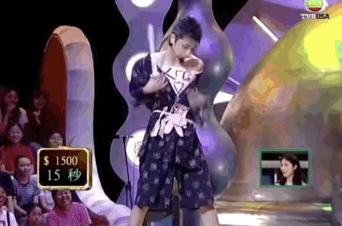 是许志安揽啜黄心颖残酷，还是残酷一叮残酷？