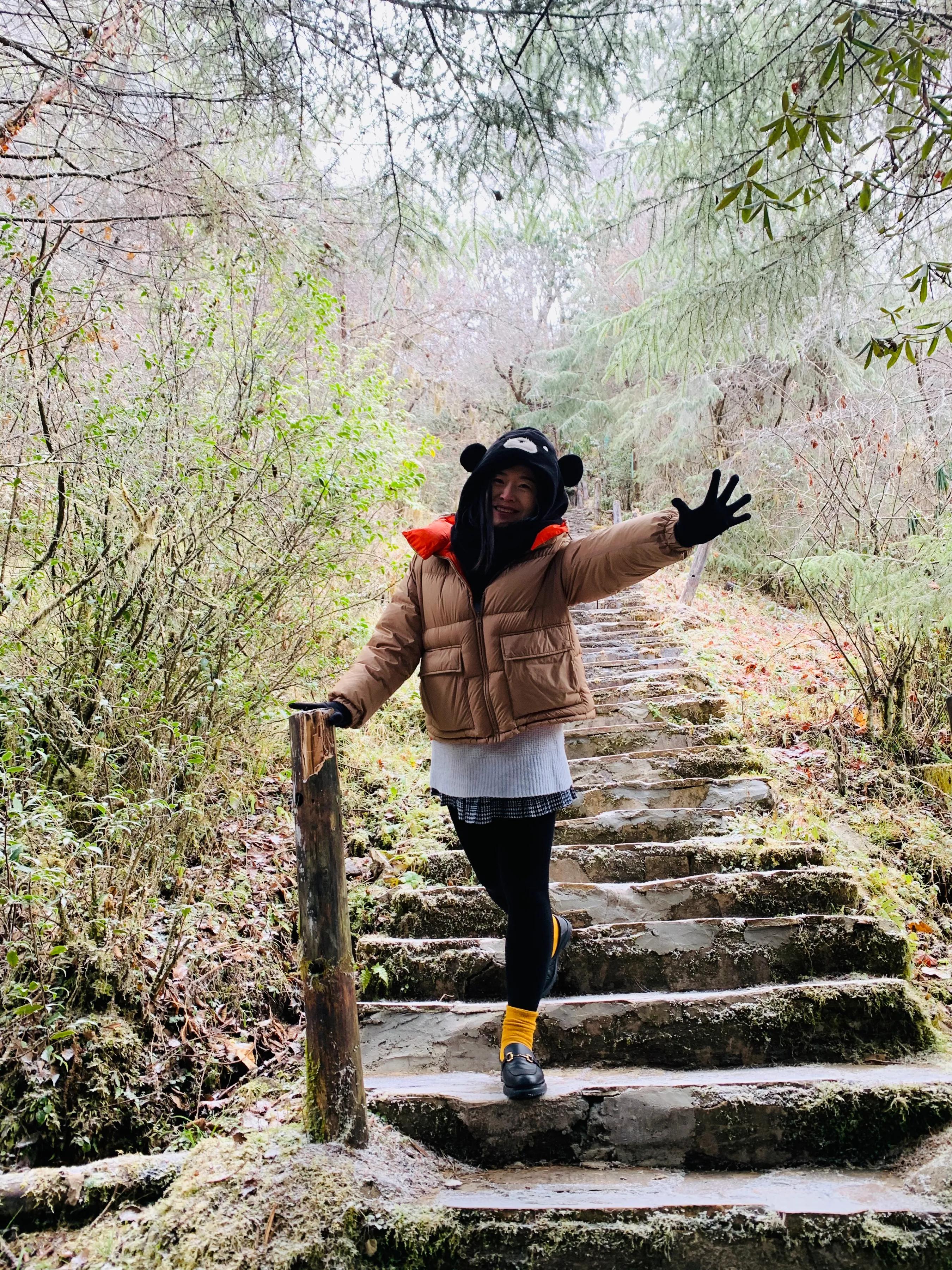 海螺沟燕子沟旅游攻略,海螺沟和燕子沟哪个更值得去