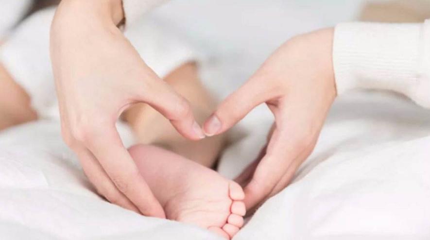 宝宝放屁臭的注意事项,宝宝放屁很臭是怎么解决