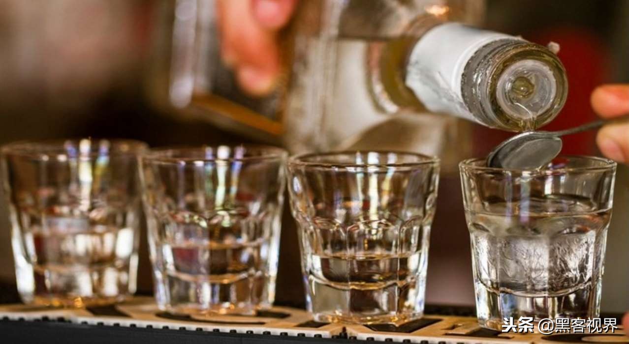 俄罗斯非法买卖军火,俄罗斯酒黑市