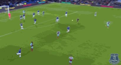 哈特又重回探险者了吗,哈特两次触球