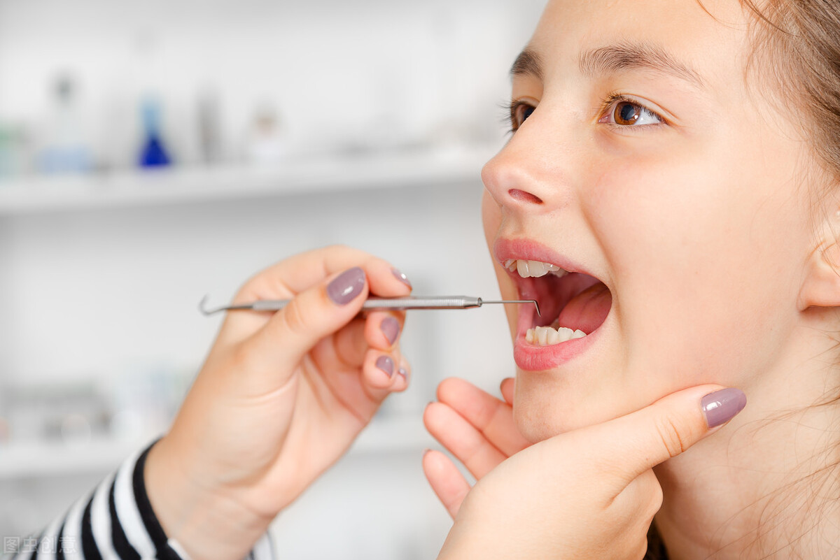 牙龈出血要警惕什么病,牙龈出血有4种原因及解决办法