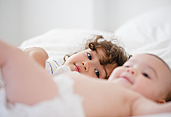 母乳喂养的知识和技巧,新生儿母乳喂养知识