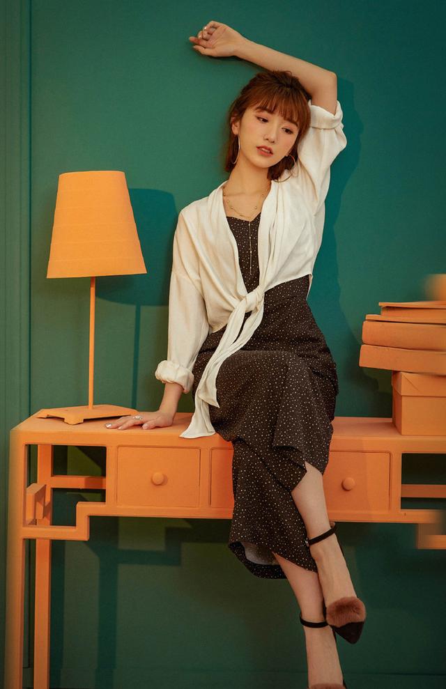 恋爱达人天秤不爱你时，红楼隔雨相望冷，珠泊珠箔飘灯独自归