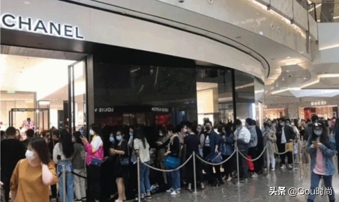 迪奥香奈儿lv为什么这么贵,香奈儿新款女包涨价