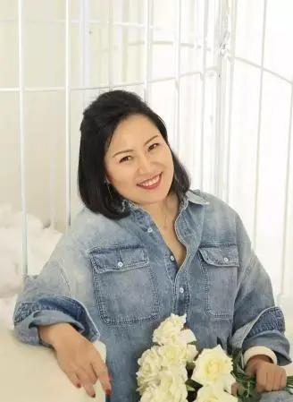 有我陪你，心暖花开——“天空花园”系列读书会