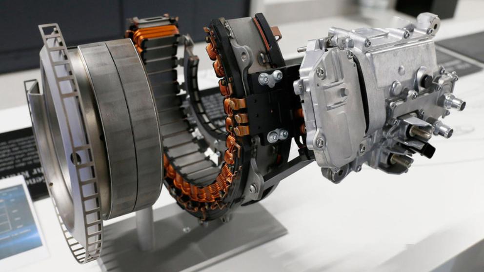 全新梅赛德斯奔驰长轴距c级,全新奔驰c级全系48v轻混吗