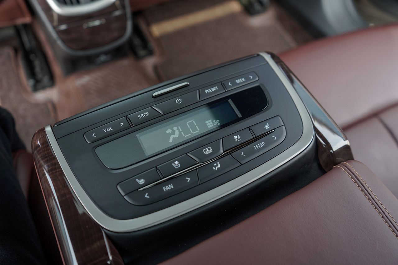 自适应巡航座椅,汽车bose殿堂级音响