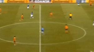 深度｜进击的六号—浅析后腰位置的发展和类别