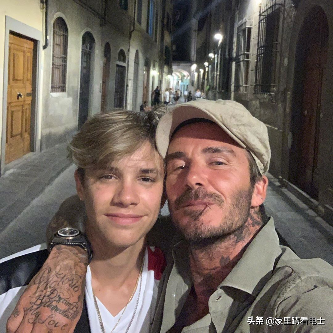 贝克汉姆17岁儿子照片,贝克汉姆抬头纹帅