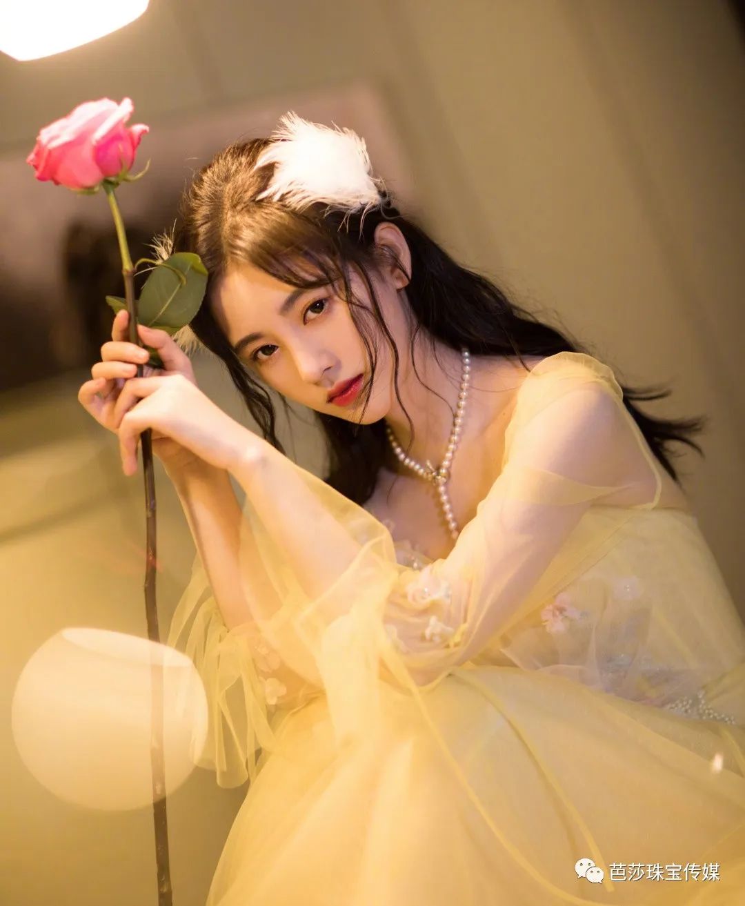 几百年来的时尚Icon们都狂种草的珠宝款就是它了！