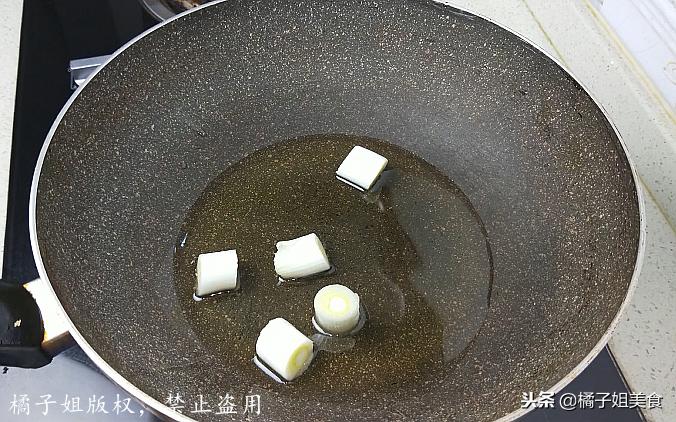 想吃正宗酸辣粉很简单,想吃酸辣粉要不要去买