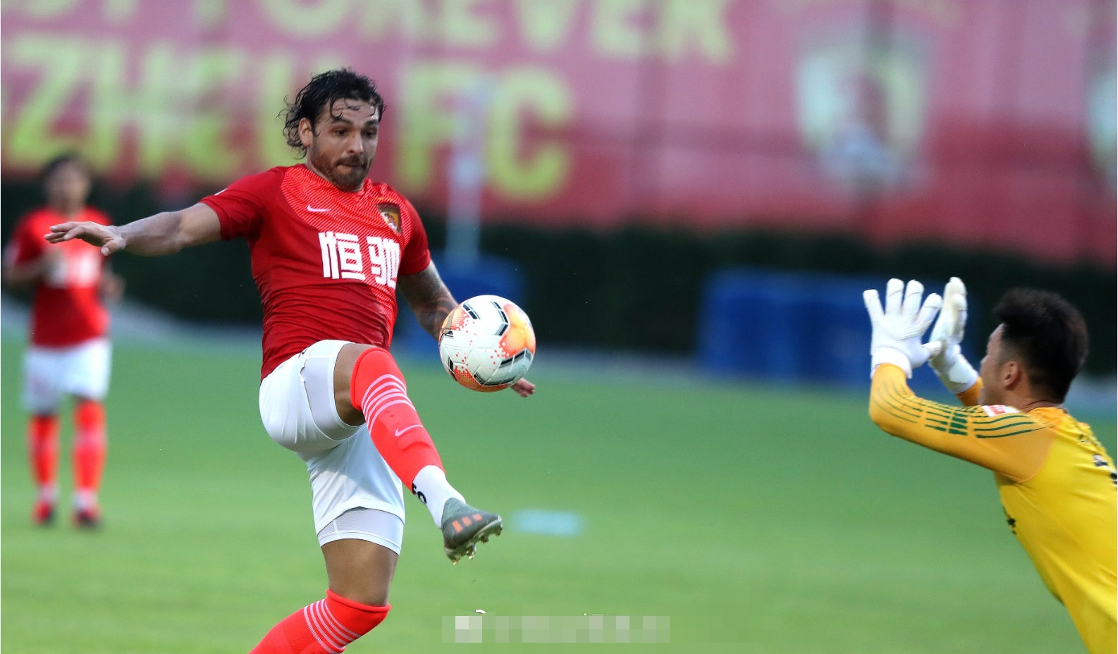 高拉特郜林,高拉特和保利尼奥和郜林