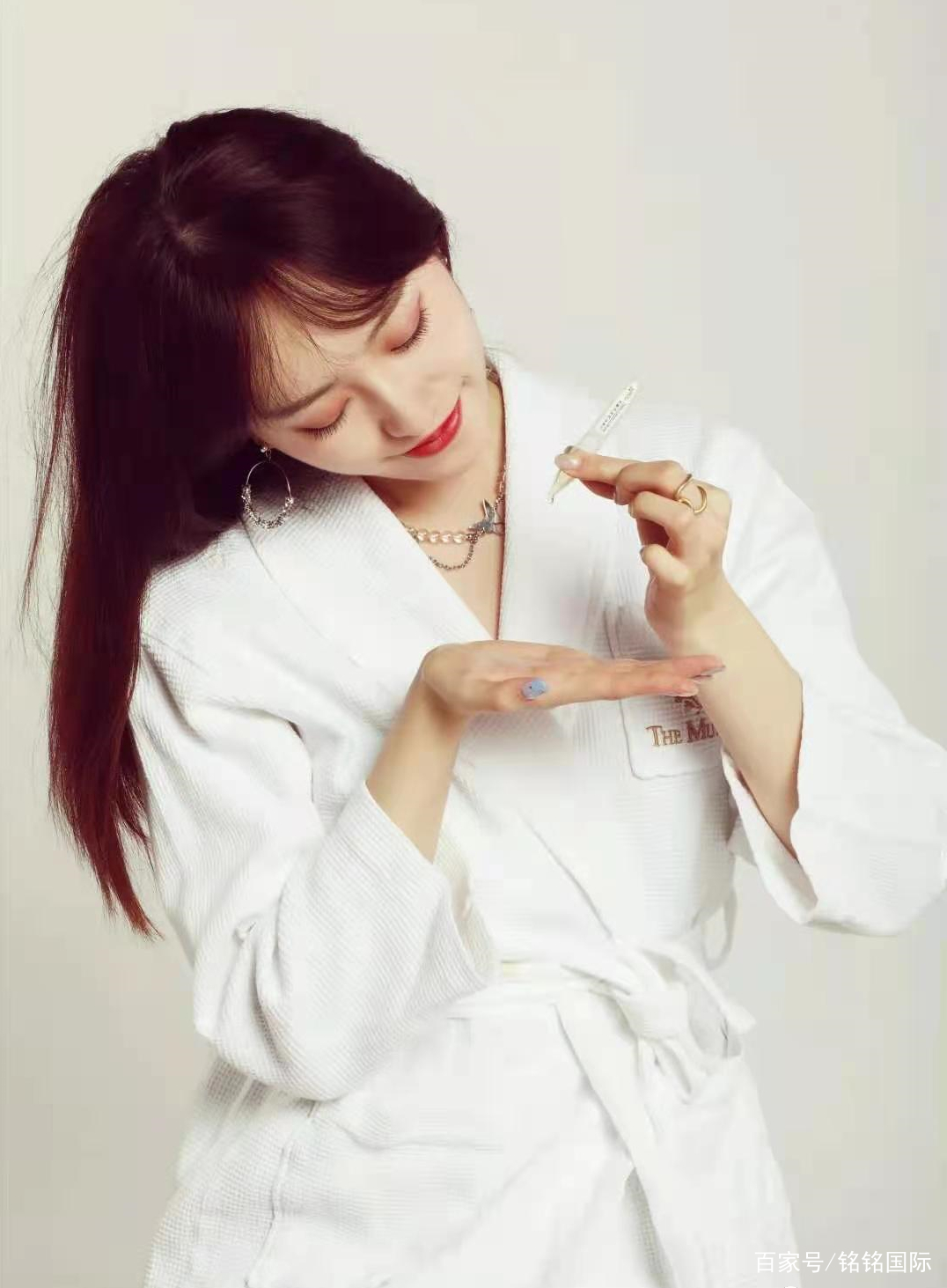 美妆博主推荐的次抛精华,混合皮适合用的次抛精华