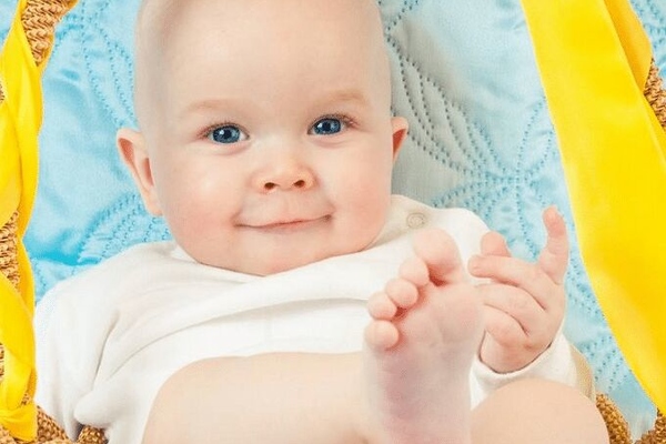 如何给宝宝起古色古香的名字，起名技巧分析解释，佳名赏析