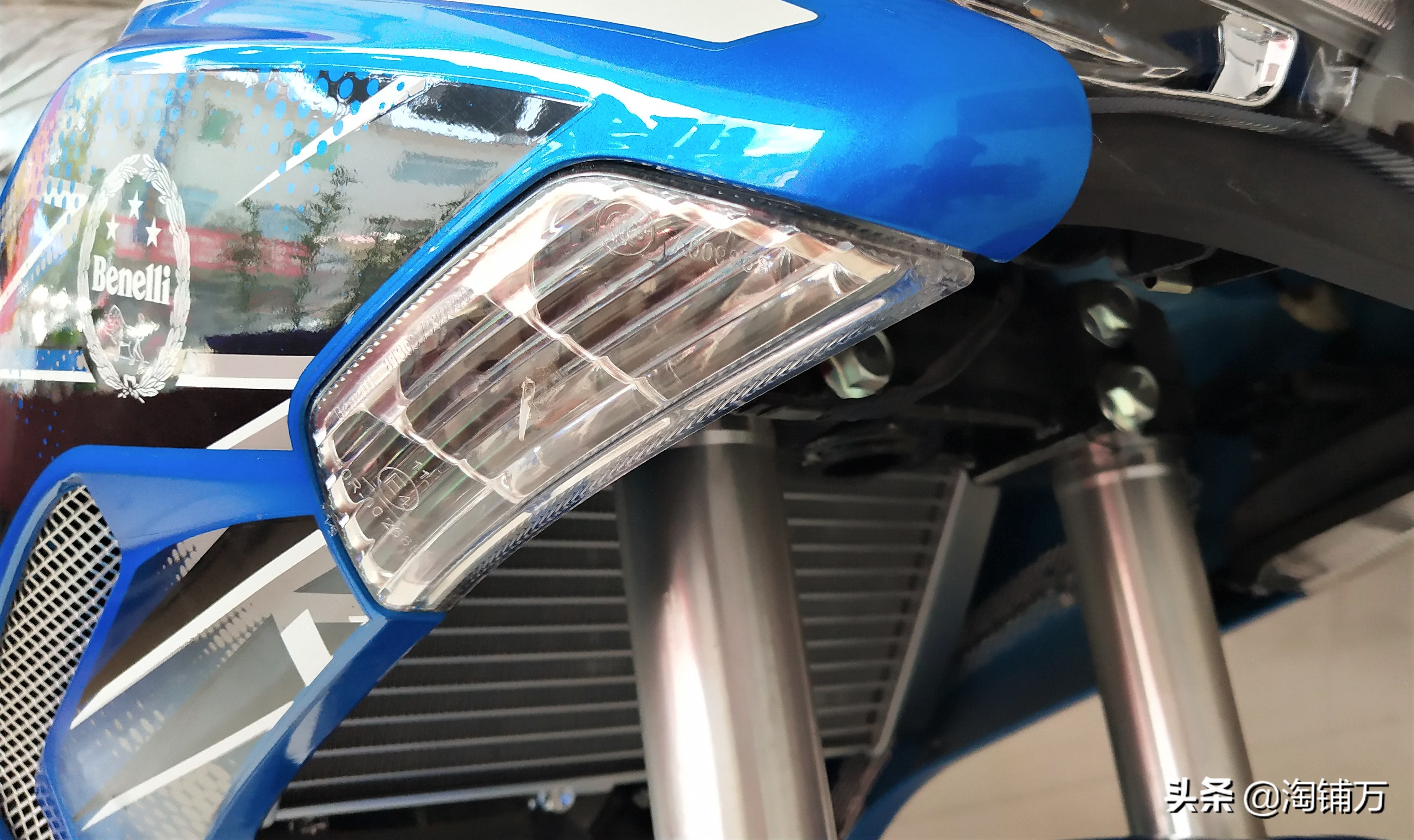 贝纳利弯梁rfs150i上海蓝牌,贝纳利弯梁rfs150i改装中间储物箱