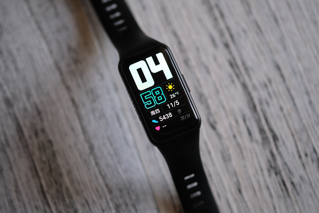 荣耀手环6标准版测评,荣耀手环6标准版的功能有哪些