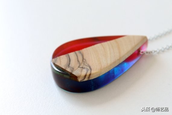 如何用水晶滴胶自制项链,手工滴胶项链教程