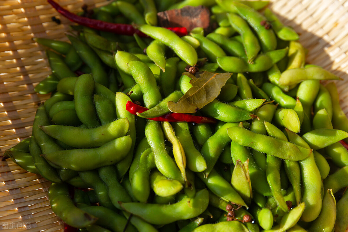 煮毛豆最忌直接下锅,煮毛豆的时候加什么不变黑