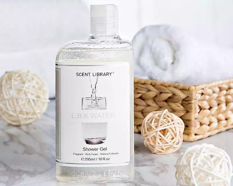 自从用了这款沐浴露,路上老有人向我搭讪…