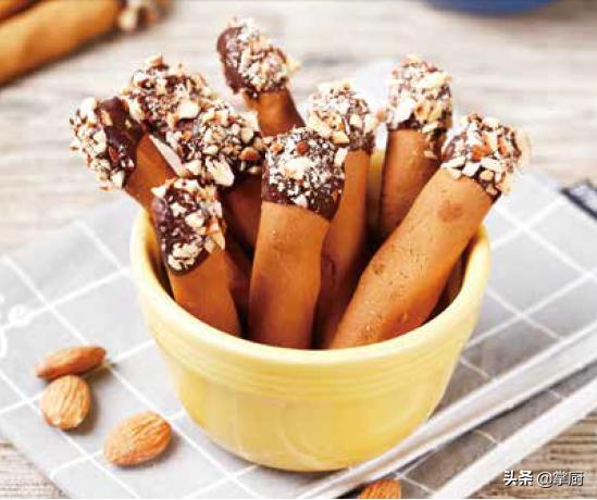 在家不用糖给孩子自制小饼干,饼干制作适合小朋友自己做无烤箱