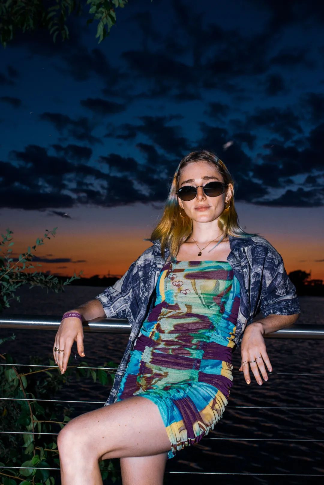 周董的新单曲,循环着许巍的歌