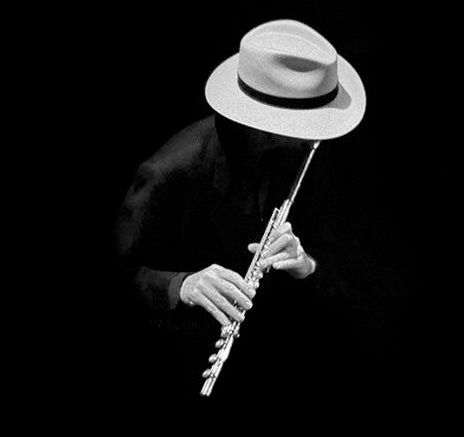 从天堂到地狱回到人间,从天堂来到仙境的火车