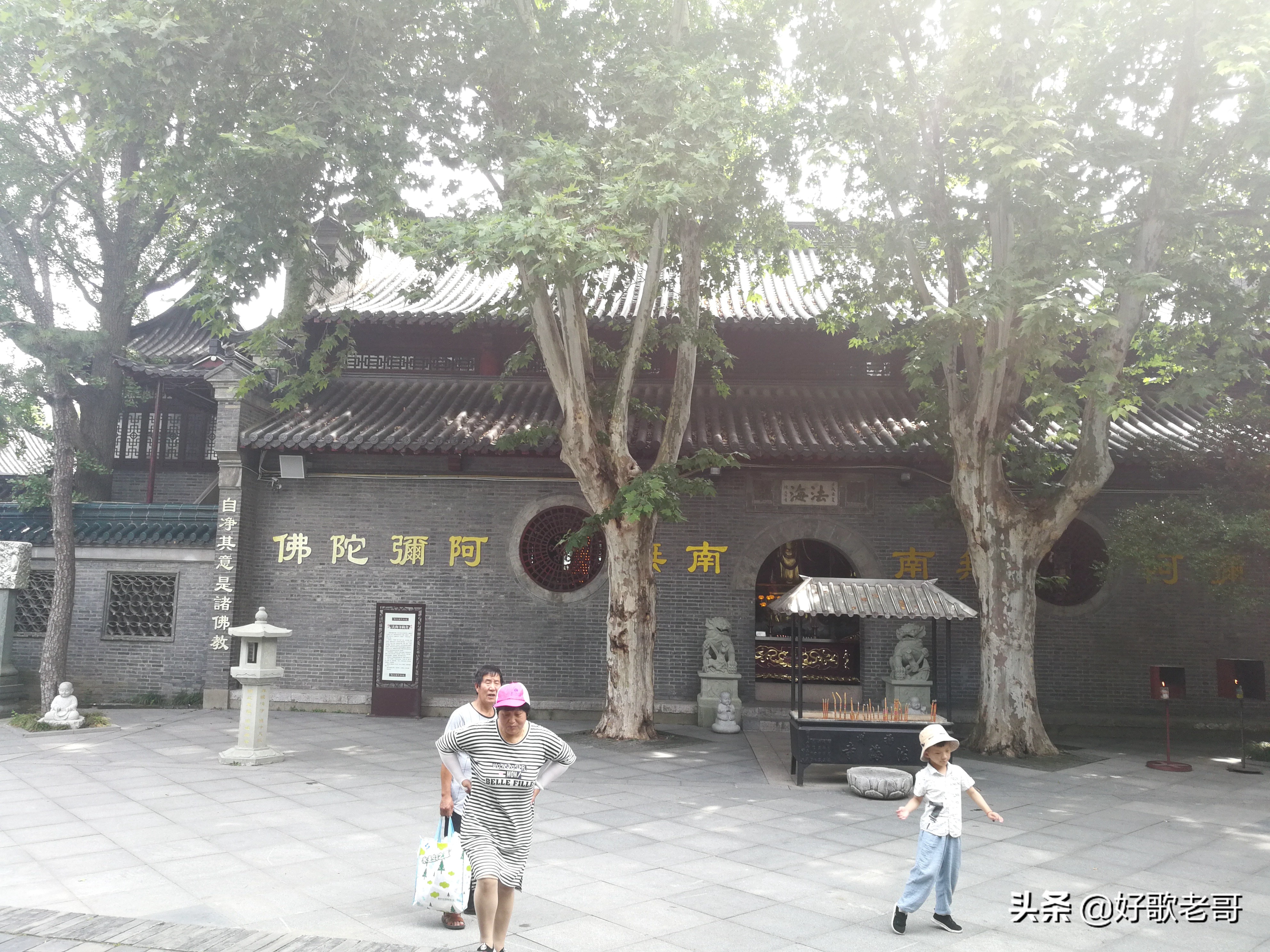 十里湖光,清澄缥碧,花木扶疏,连绵滴翠…瘦西湖游记