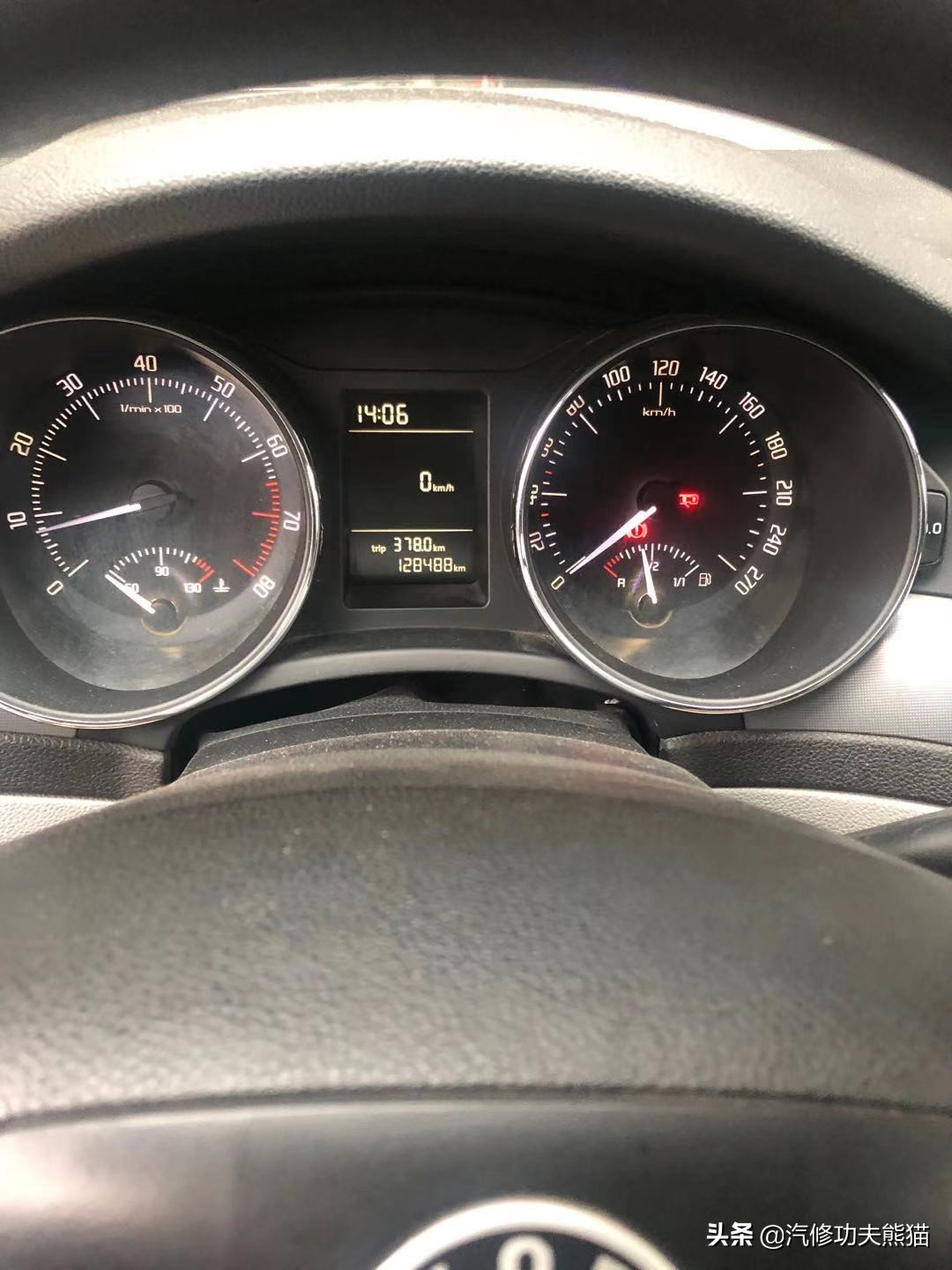 10年斯柯达昊锐1.8t烧机油怎么整,斯柯达昊锐烧机油500公里烧一升