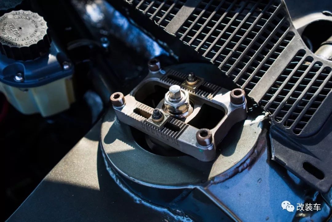 拳打法拉利脚踢迈凯伦evo,拳打法拉利脚踢迈凯伦的跑车