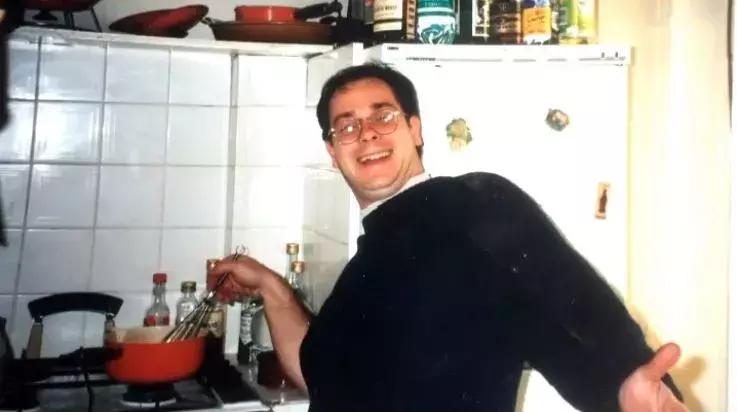 隐居深山30年以种地为生,隐居深山生活养动物