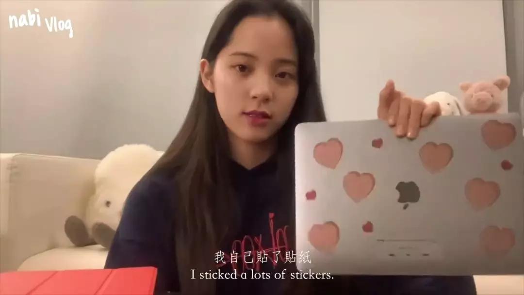 欧阳娜娜在韩国走红,欧阳娜娜和jennie的合体网红