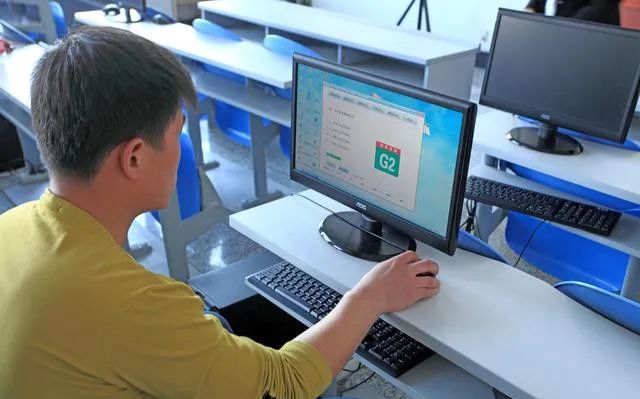 如何快速考过科目一技巧,如何考好科目一技巧口诀