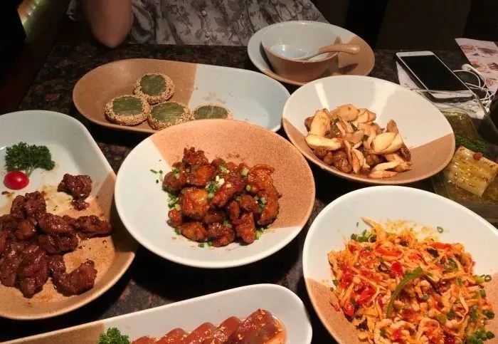 南宁市藏在巷子里的大排档,南宁隐藏在小巷的川菜