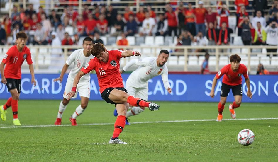 孙兴慜认为武磊实力很强,韩国武磊孙兴慜