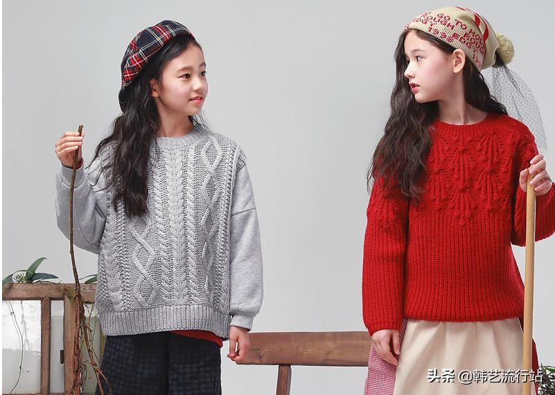 韩版宽松针织毛衣2017,最新款女士韩版手织毛衣18-21岁穿