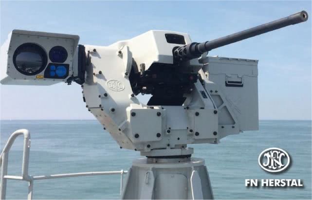 外媒报道中国大陆电磁弹射器,中国海军30mm遥控机炮