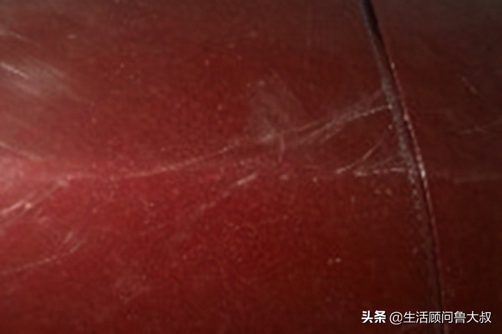 汽车塑料底盘很深的划痕怎么修复,怎么修复汽车划痕