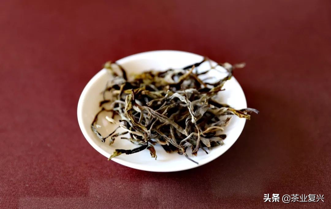 老班章熟茶的口感和特点,老班章熟茶中哪个比较好喝