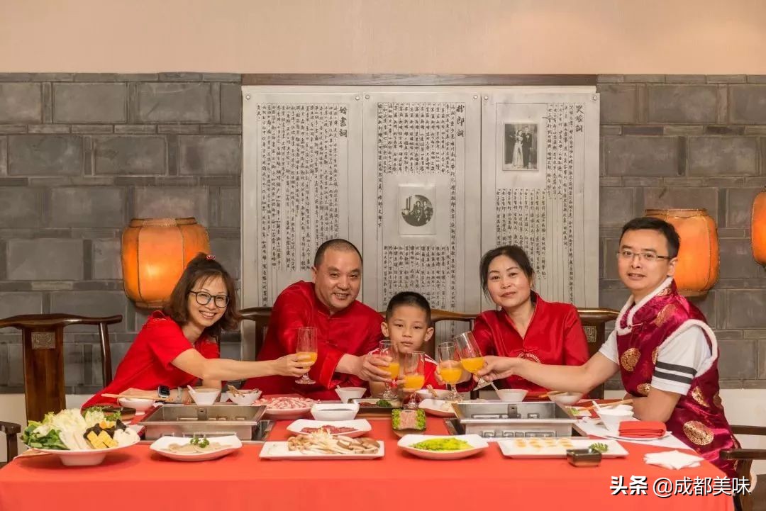 皇城老妈火锅自助,皇城老妈火锅特色