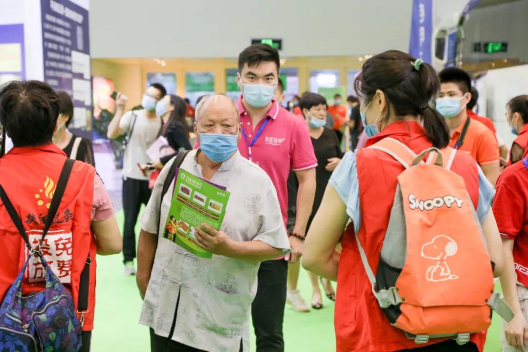 大咖云集国内知名专家来我院义诊,康复专家齐上阵义诊来袭暖群心