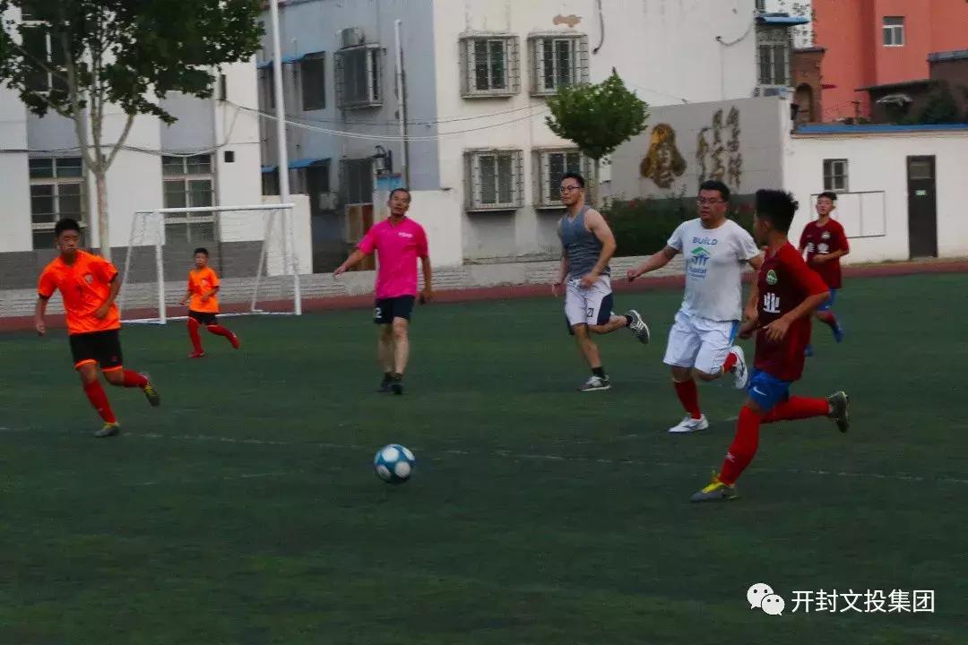 顺风不浪逆风不怂足球解说,顺风不浪逆风不投降