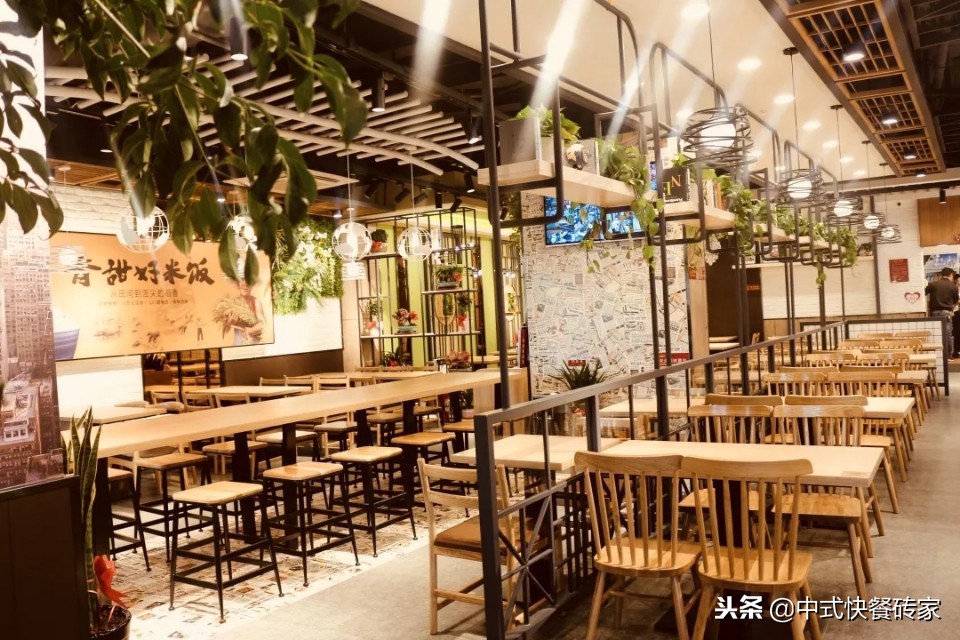 中式快餐加盟联系方式,加盟特色中式快餐店